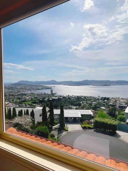 Villa Millions View - Hobart à Sandy Bay Extérieur photo